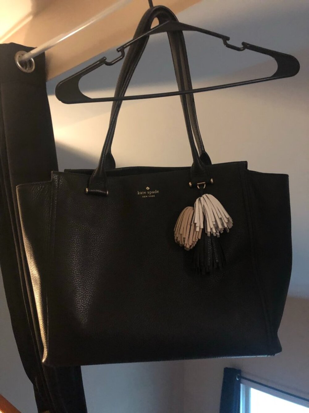 Kate Spade Black Square Handbag; Like New Condition; Barely Used; Beautiful Bag